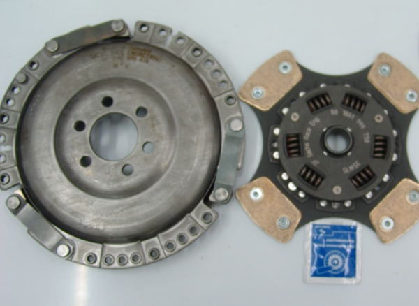 Sachs Performance Kupplung 28 Zähne Verzahnung 1.8 GTI 16V PL/KR Golf 2 020 Getriebe 210mm